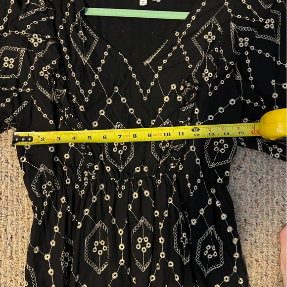 Black and gold maxi dress - Picture 5 of 8